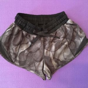 Lululemon Hotty Hot Shorts